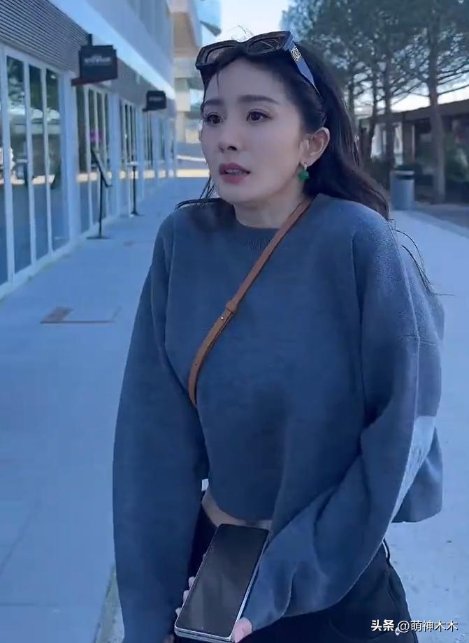 美女明星健身图_美女健身的照片_美女健身明星图片